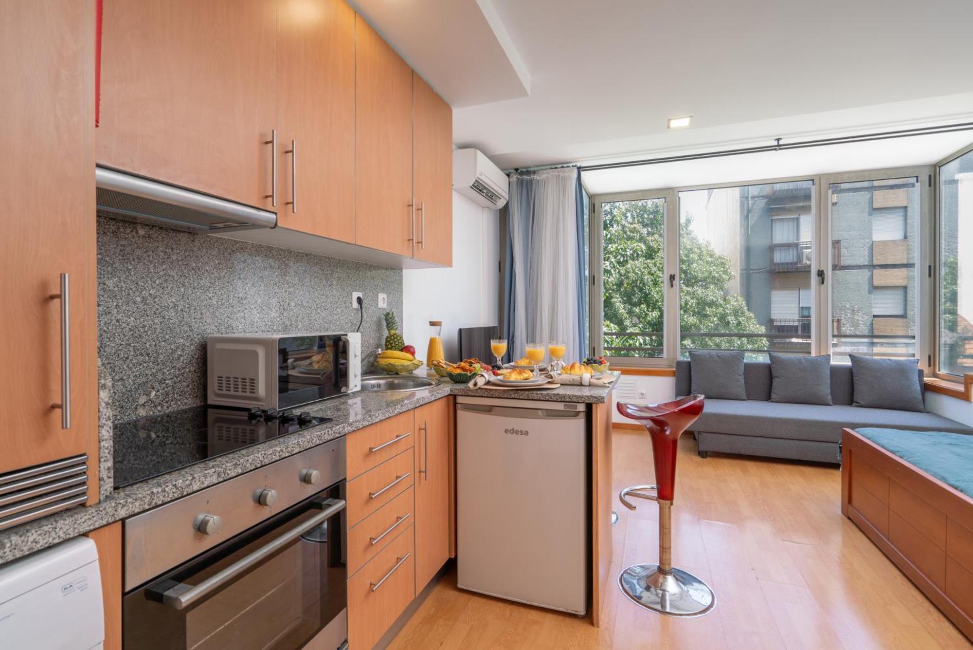 Апартаменты Host Wise - Bright Quiet Flats - Prime Location Порту Экстерьер фото