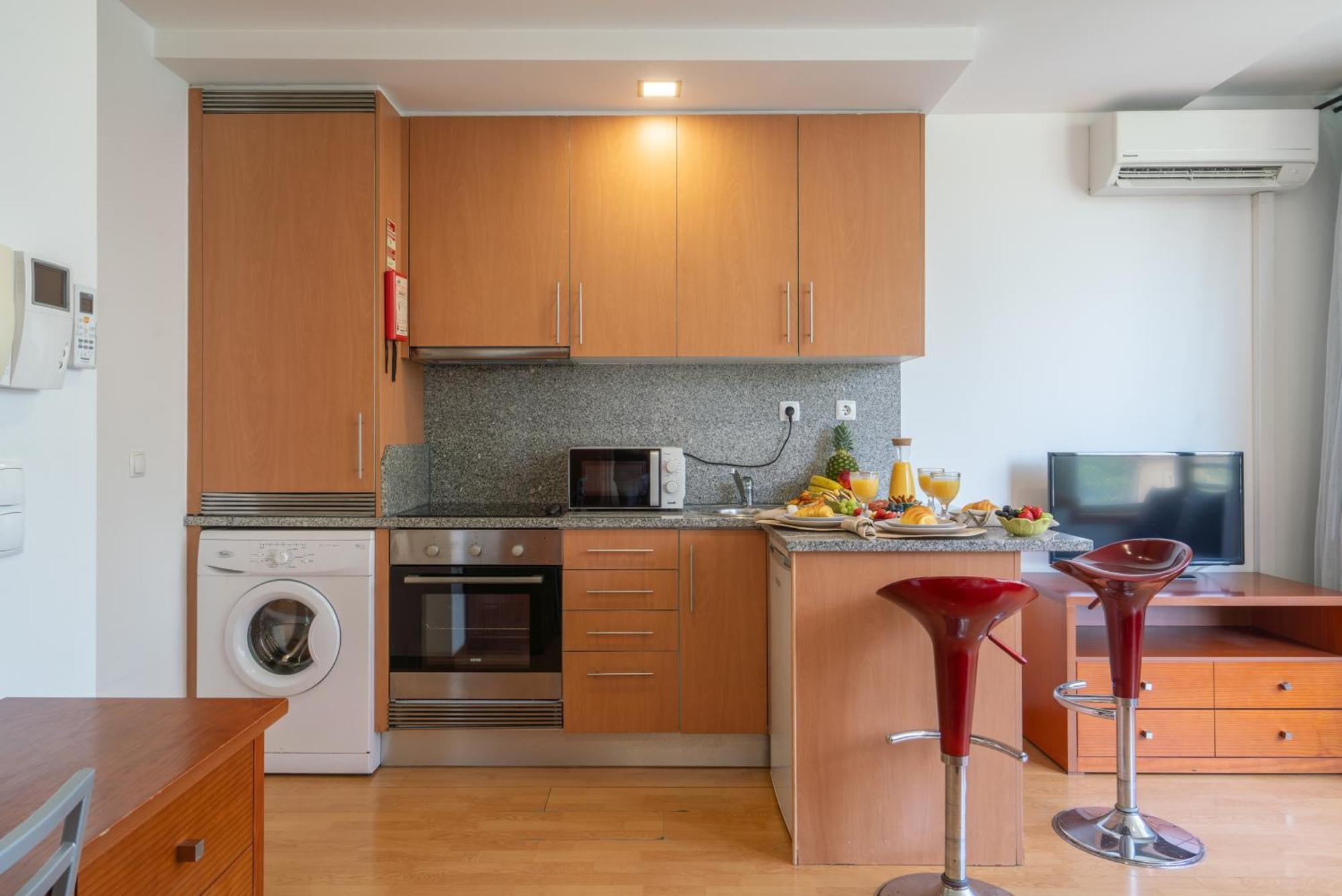 Апартаменты Host Wise - Bright Quiet Flats - Prime Location Порту Экстерьер фото